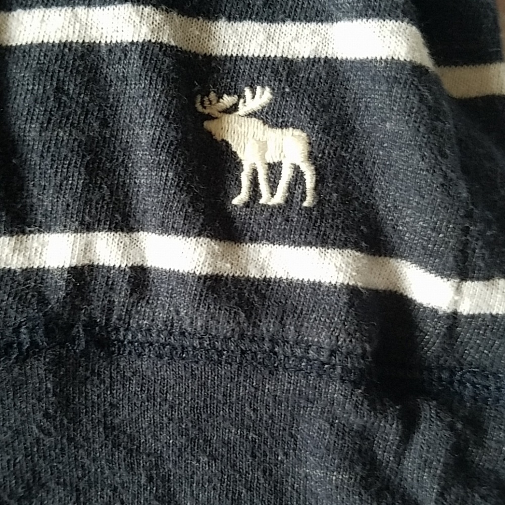 Abercrombie Long Sleevw Top - Picture 4 of 5